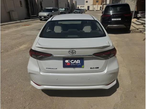 Car image 6