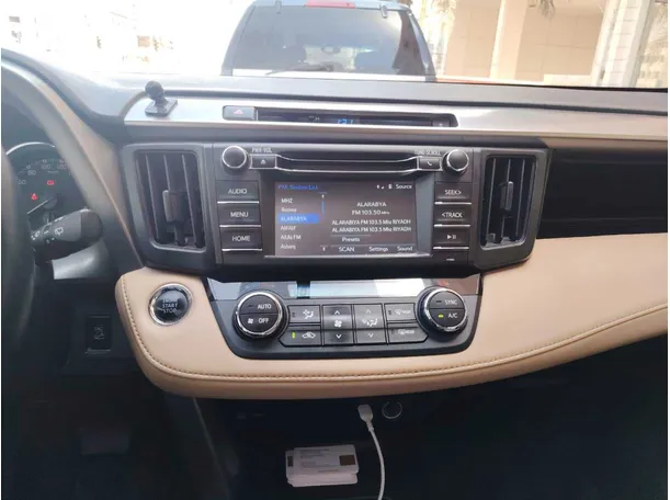 Car image 22