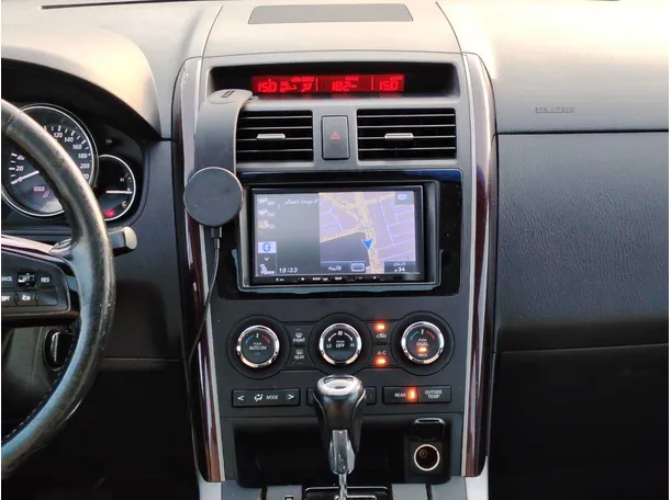 Car image 21
