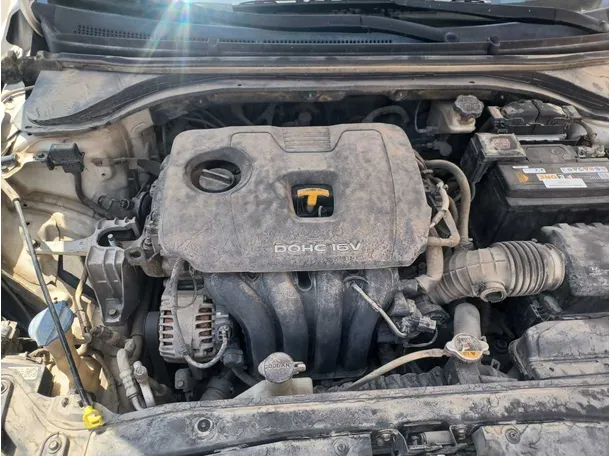 Car image 18