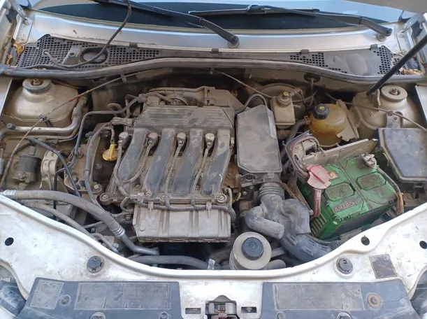 Car image 20