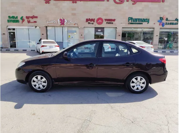 Car image 8
