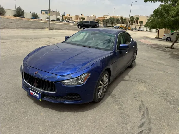 2014 مازيراتي جيبلي في الرياض