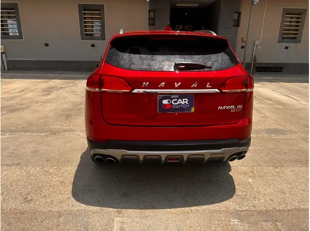 Car image 6