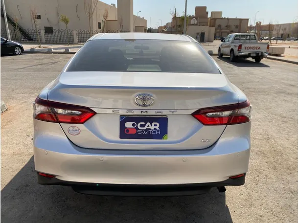 Car image 6