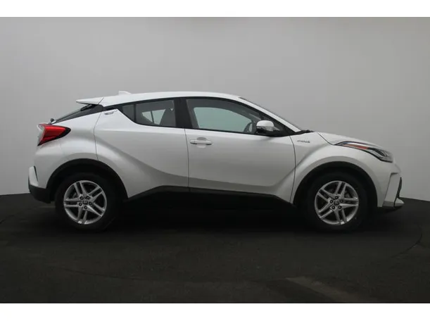 Car image 13