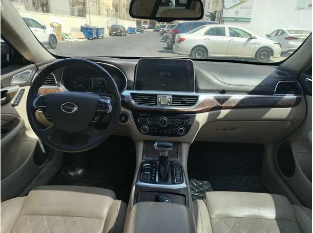 Car image 21