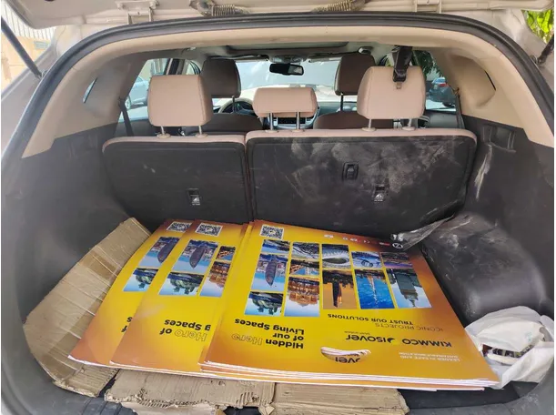 Car image 23