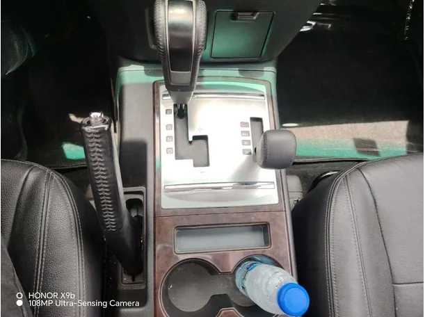 Car image 23
