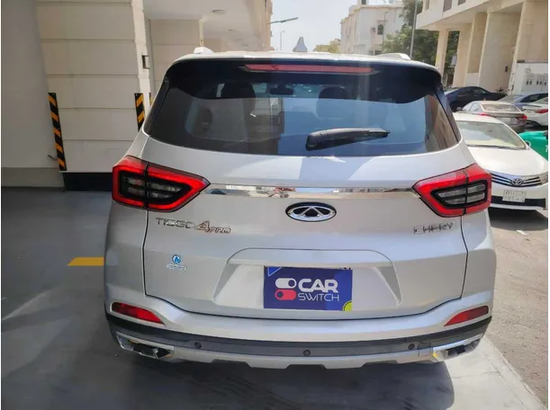 Car image 6