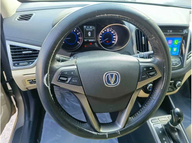 Car image 23