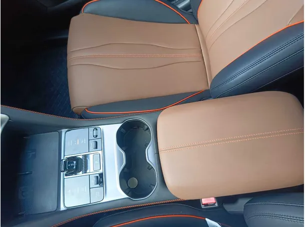 Car image 31