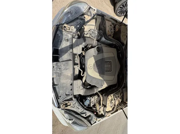 Car image 27