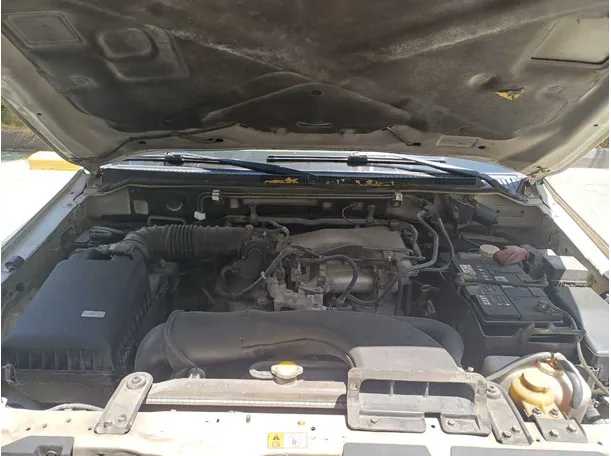 Car image 26
