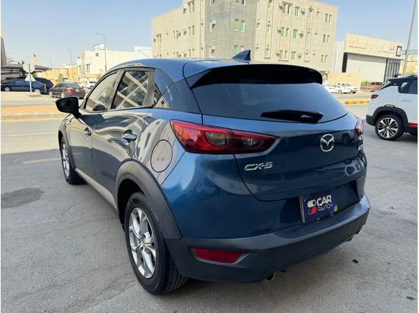 Car image 7