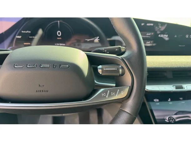 Car image 21