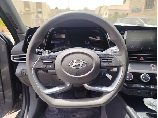 Car image 22