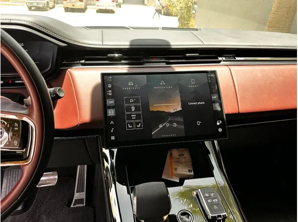 Car image 23