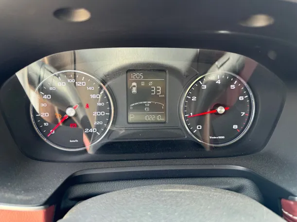 Car image 20