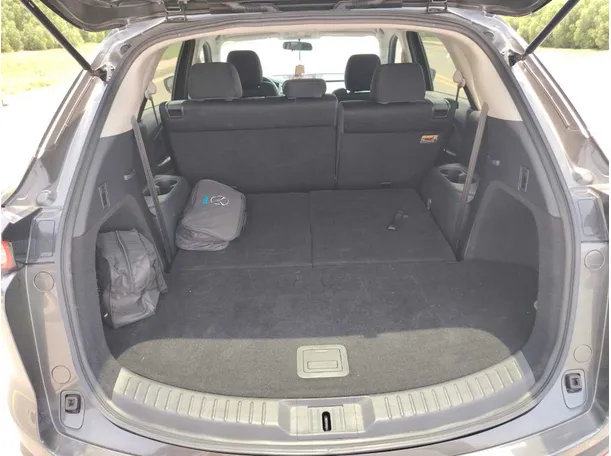 Car image 27