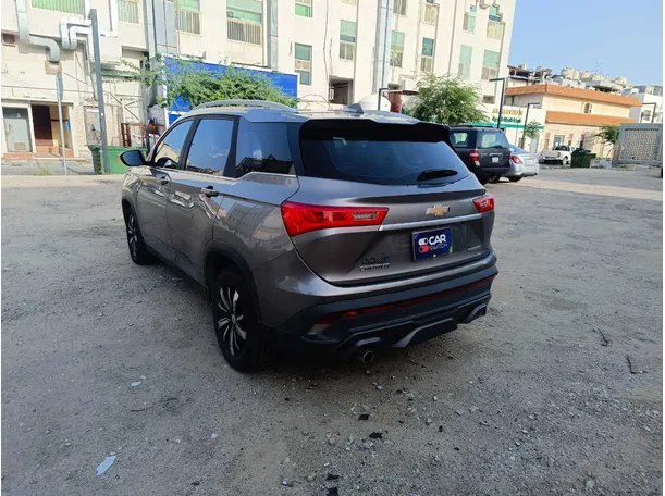 Car image 7