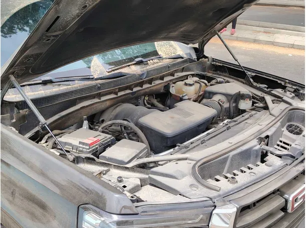 Car image 34