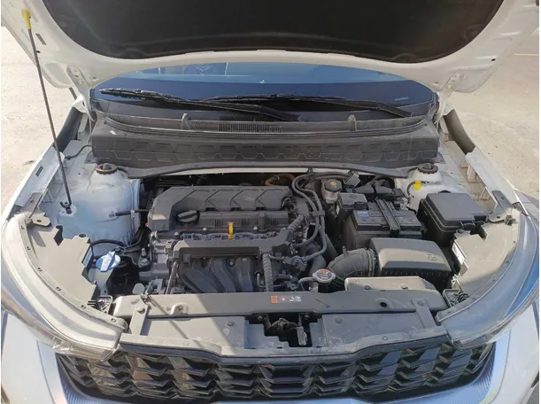 Car image 22