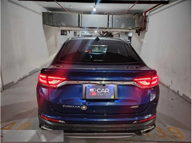 Car image 7
