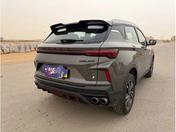 Car image 5