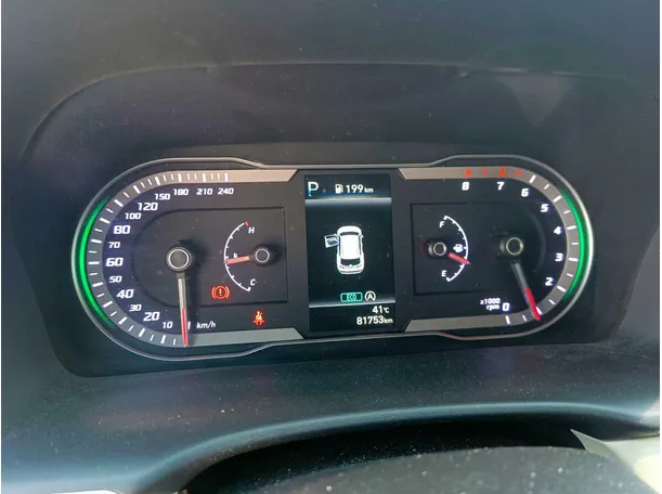 Car image 22