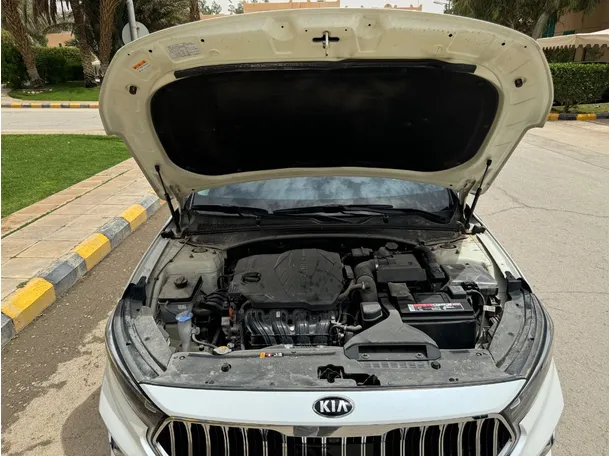 Car image 29