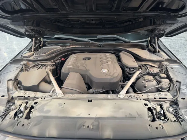 Car image 23