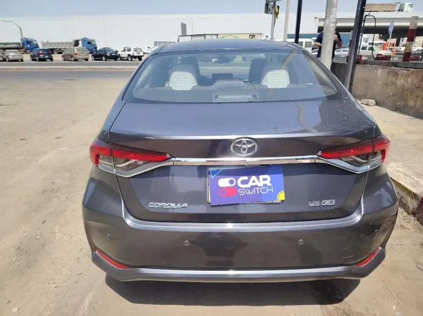 Car image 6