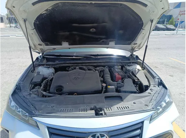 Car image 40