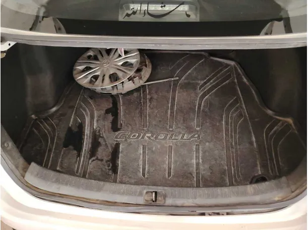 Car image 36