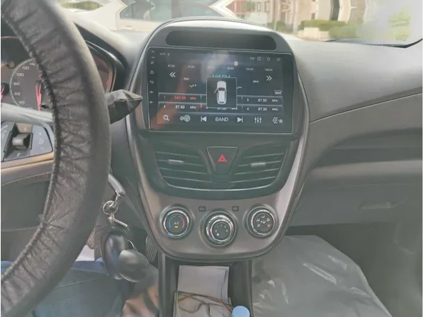 Car image 22