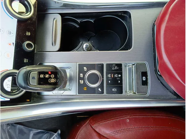 Car image 22