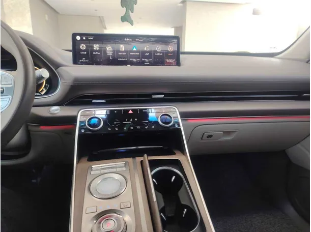 Car image 22
