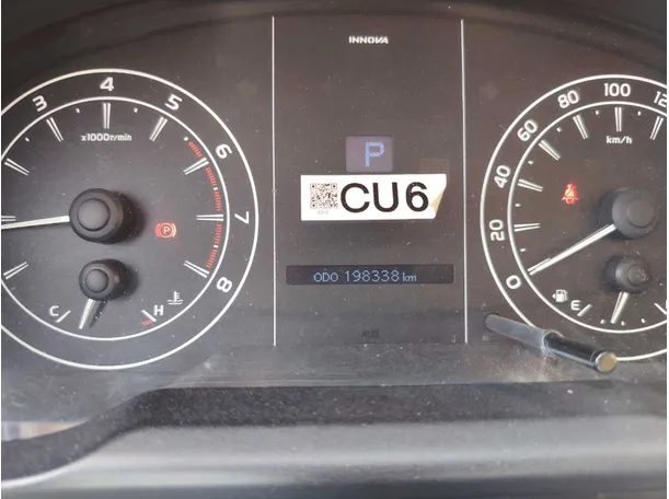 Car image 21