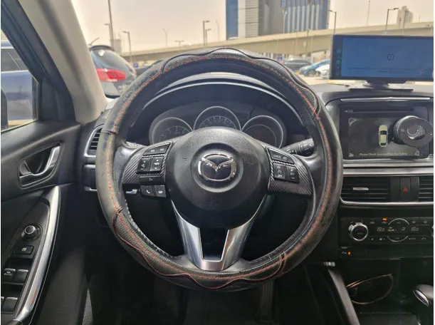 Car image 18