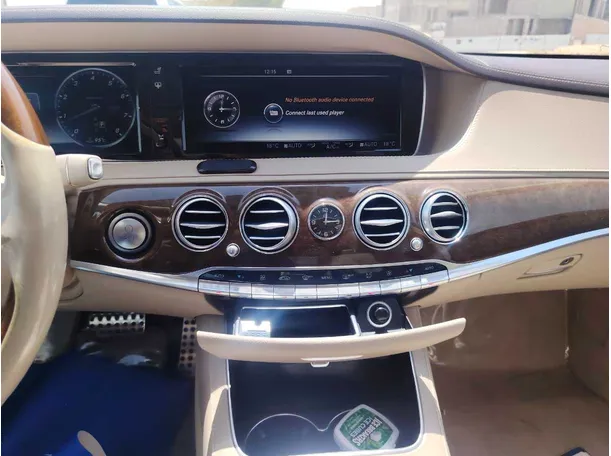 Car image 22