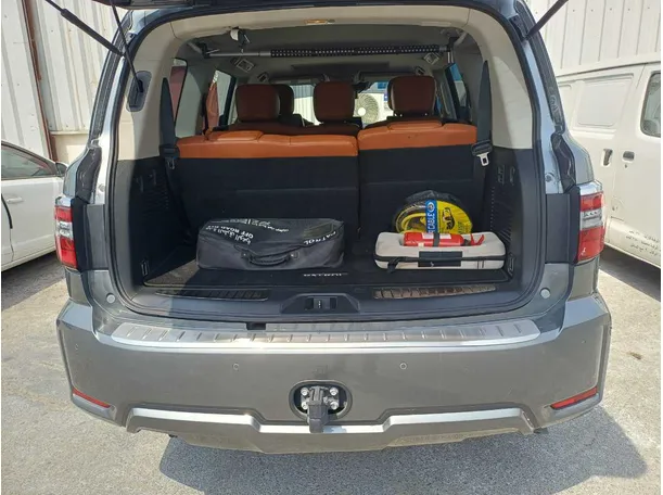 Car image 24