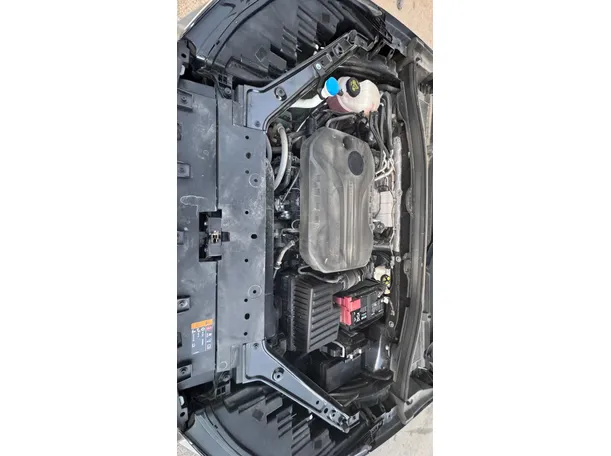 Car image 29