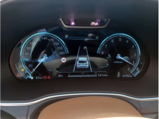 Car image 20