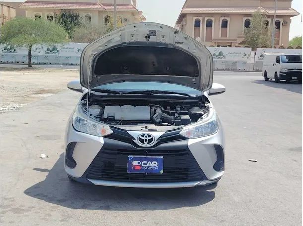 Car image 27