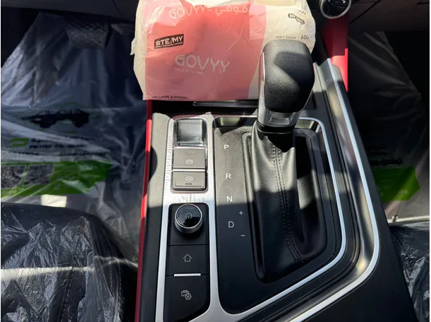 Car image 17