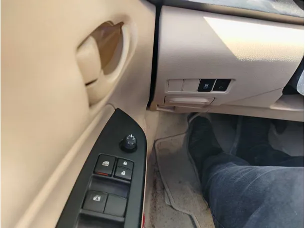 Car image 31
