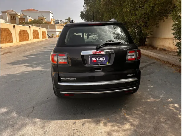 Car image 6