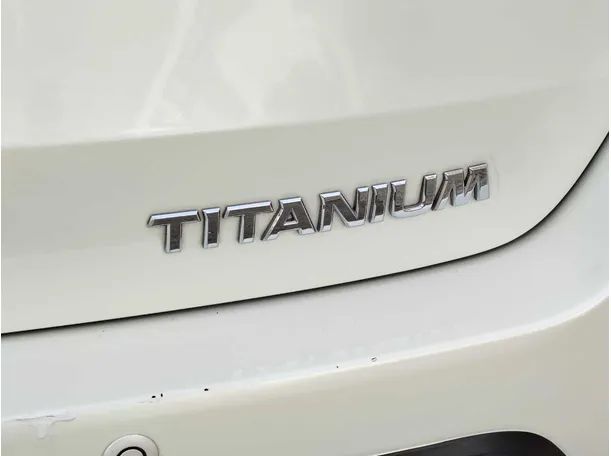 Car image 35