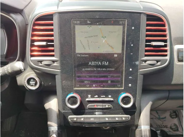 Car image 19